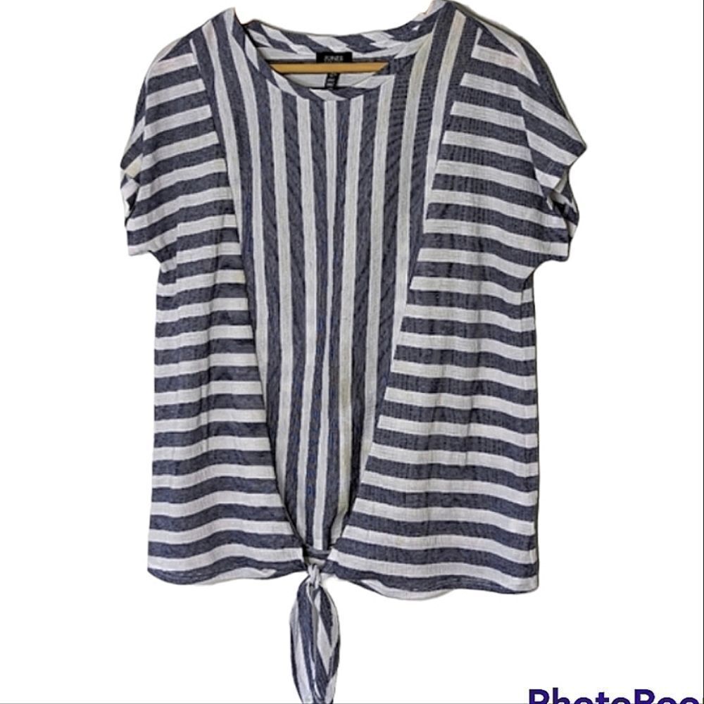 Jones New York Signature Blue & White Stripe Tie Front T-shirt size L